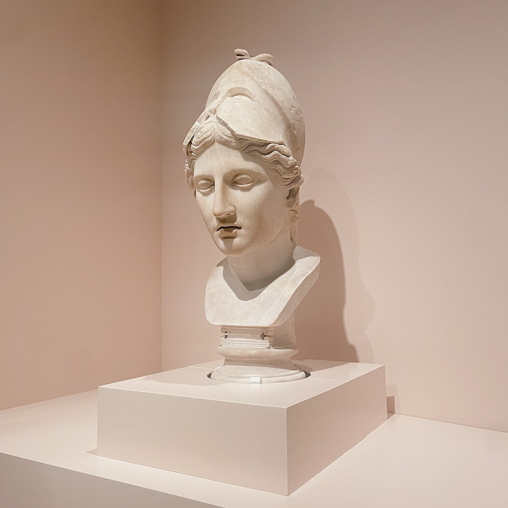 Mujeres: Veneradas y&nbsp;Temidas